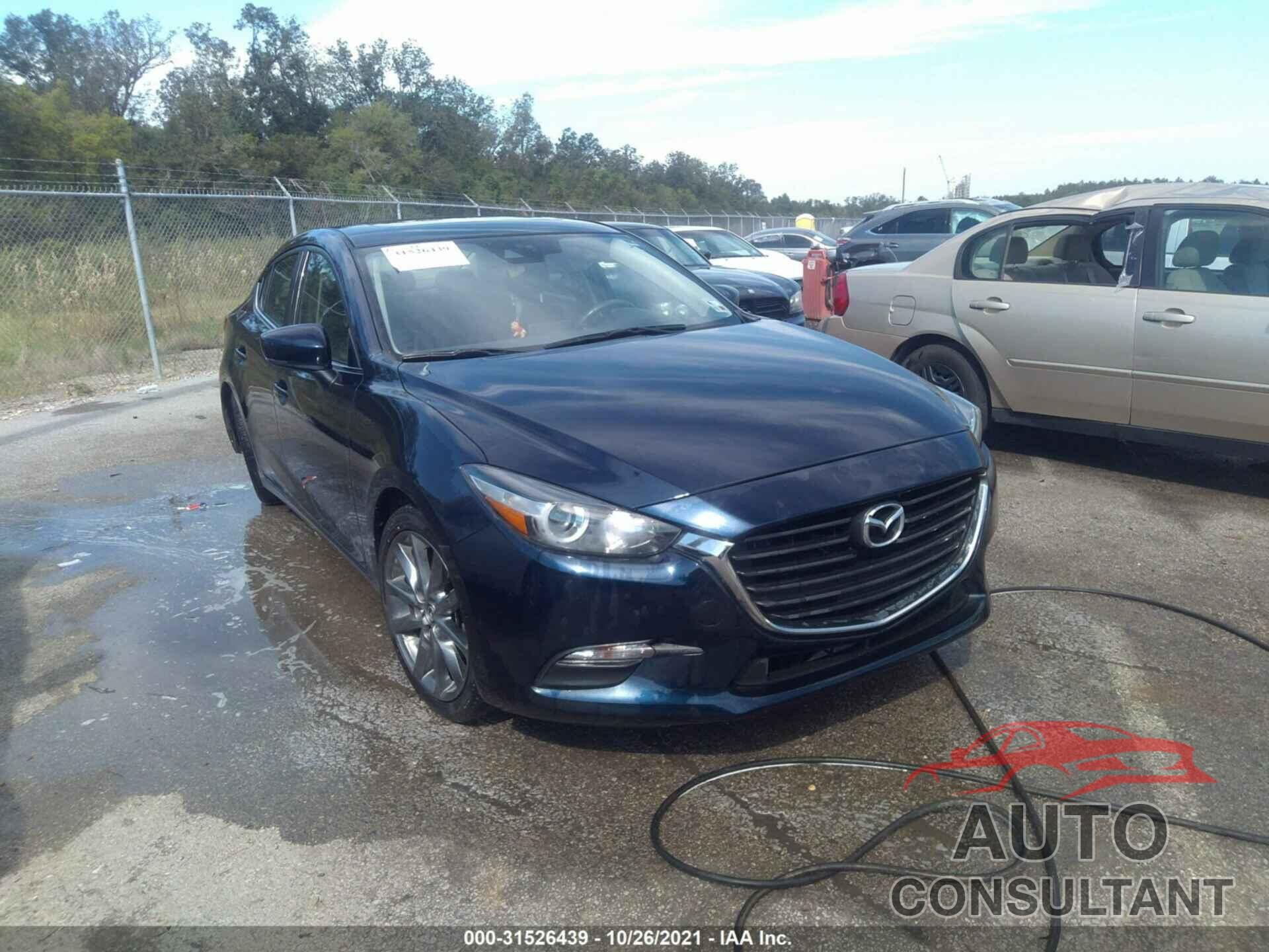 MAZDA MAZDA3 4-DOOR 2018 - 3MZBN1V31JM257618