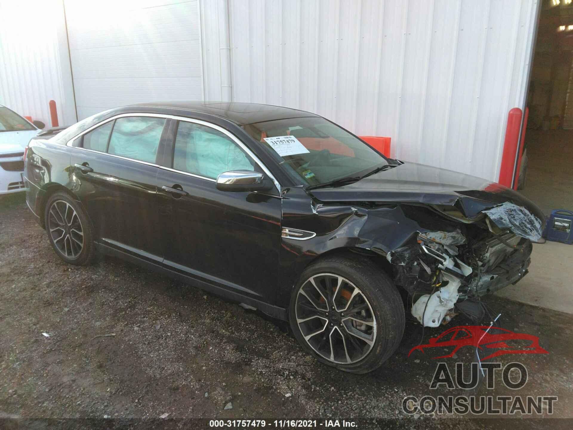 FORD TAURUS 2019 - 1FAHP2J88KG115945