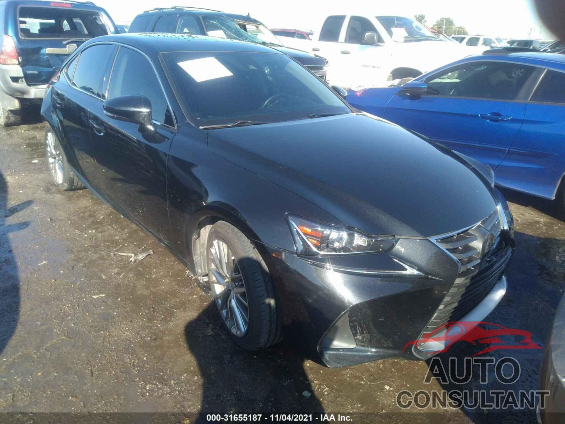 LEXUS IS 2018 - JTHBA1D27J5066541