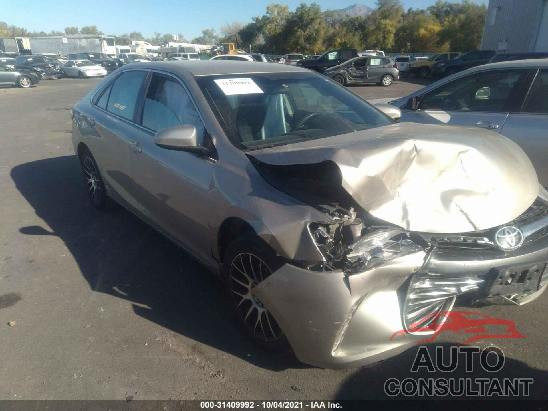 TOYOTA CAMRY 2016 - 4T4BF1FK0GR552589