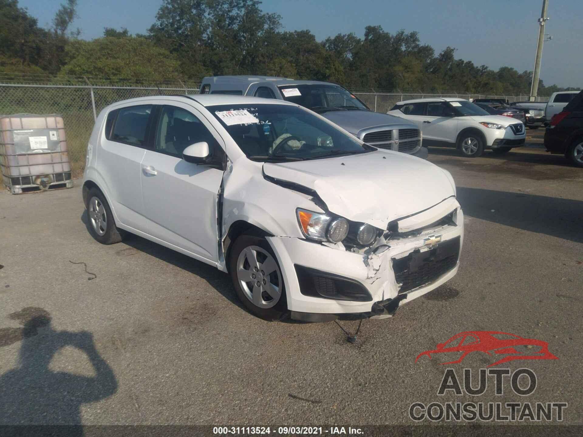CHEVROLET SONIC 2016 - 1G1JA6SHXG4182826