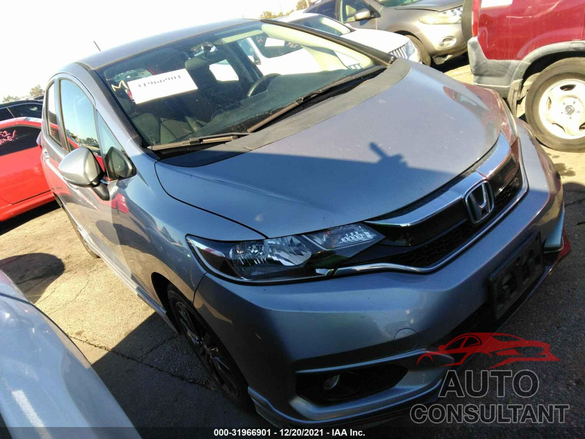 HONDA FIT 2018 - 3HGGK5G69JM719473