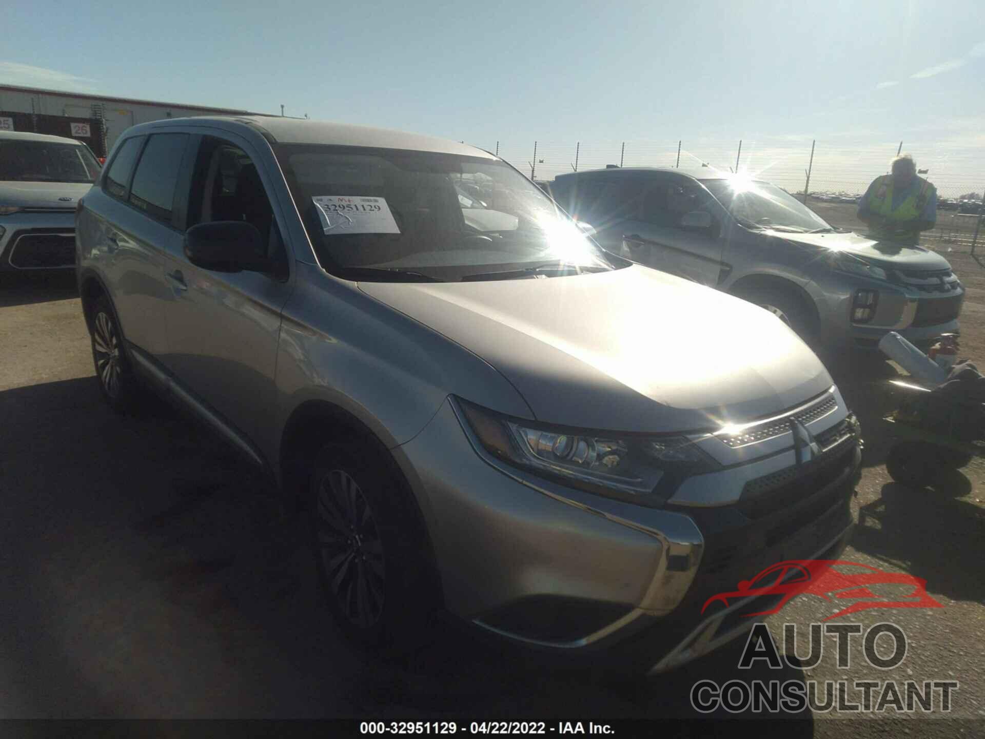 MITSUBISHI OUTLANDER 2020 - JA4AZ3A38LZ027509