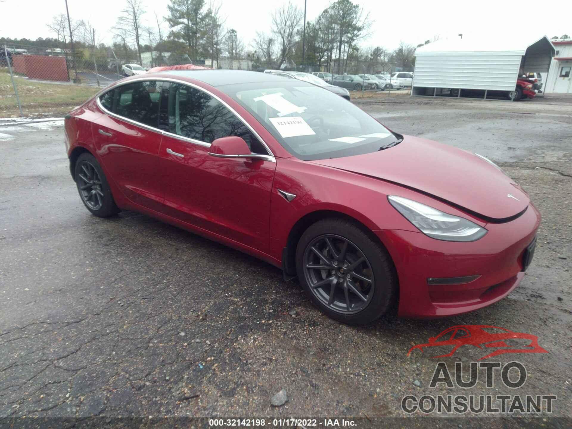 TESLA MODEL 3 2019 - 5YJ3E1EB3KF452477