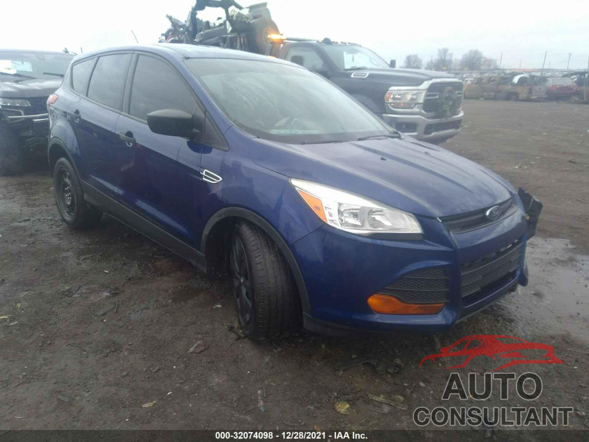 FORD ESCAPE 2016 - 1FMCU0F77GUB59120