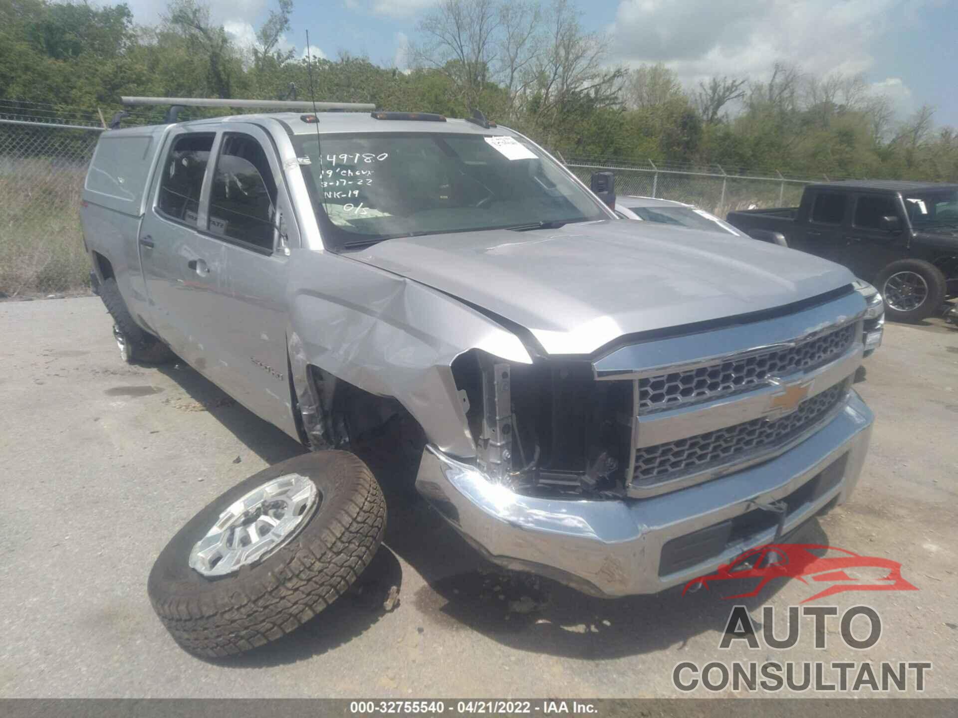 CHEVROLET SILVERADO 2500HD 2019 - 1GC1KREG1KF149980