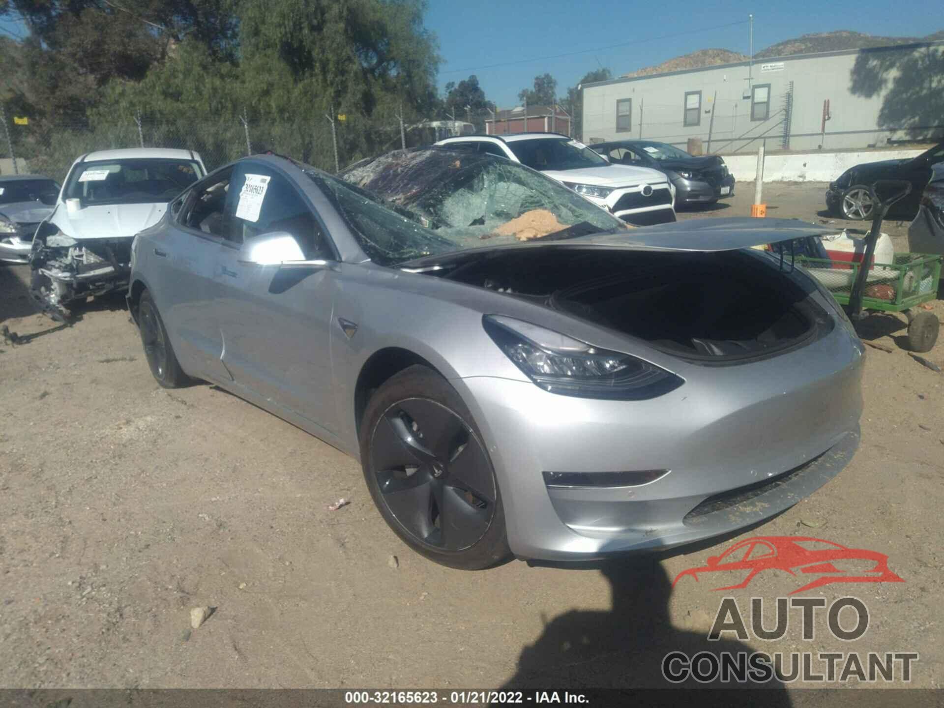 TESLA MODEL 3 2018 - 5YJ3E1EA9JF044054