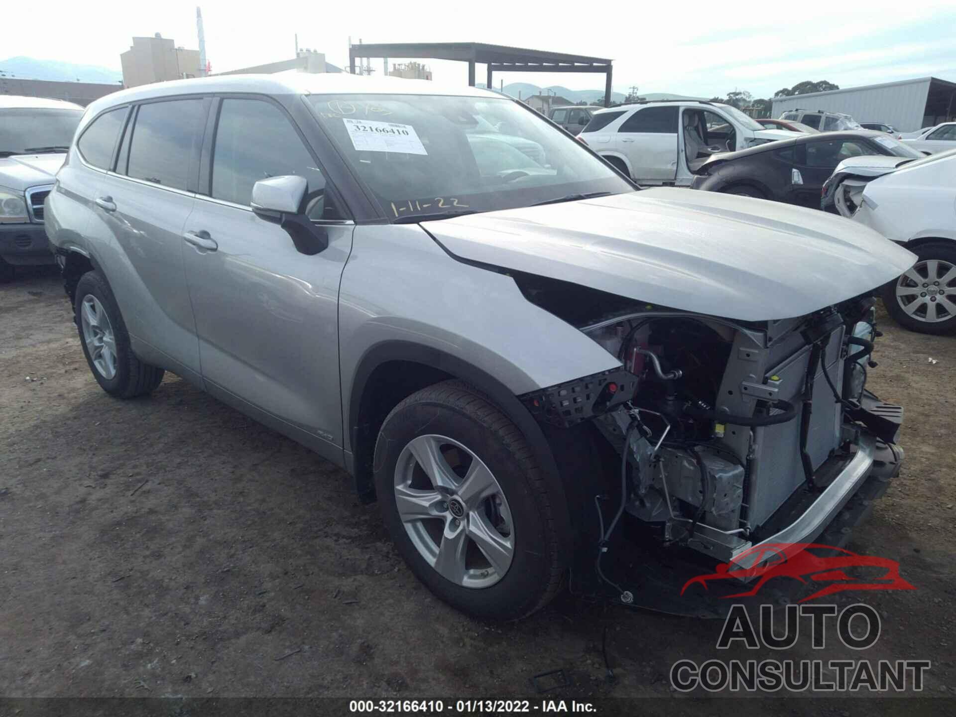 TOYOTA HIGHLANDER 2022 - 5TDBBRCH4NS542361