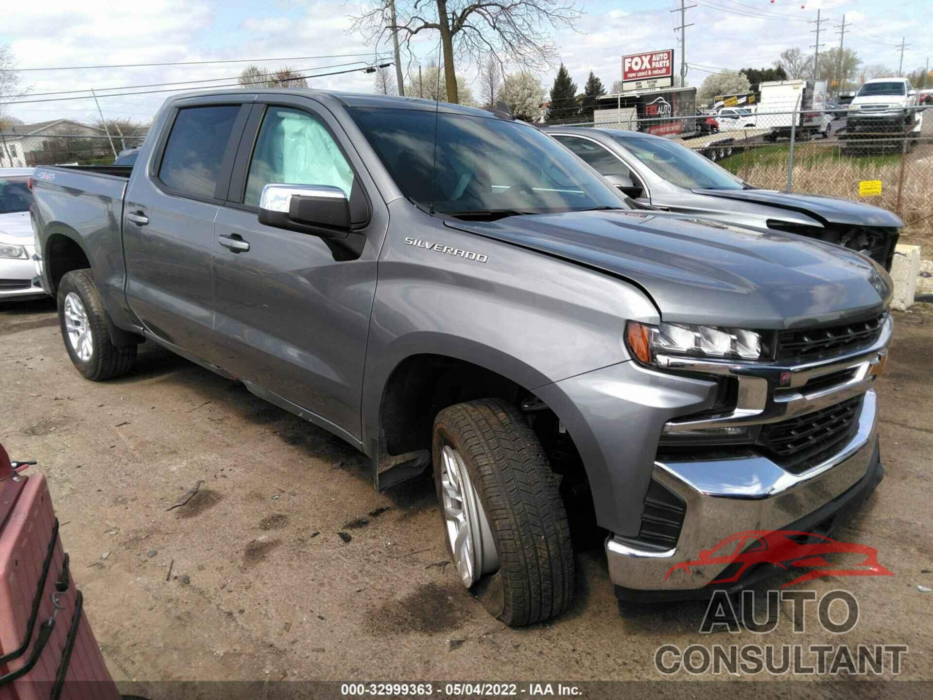 CHEVROLET SILVERADO 1500 2021 - 1GCUYDED8MZ134365