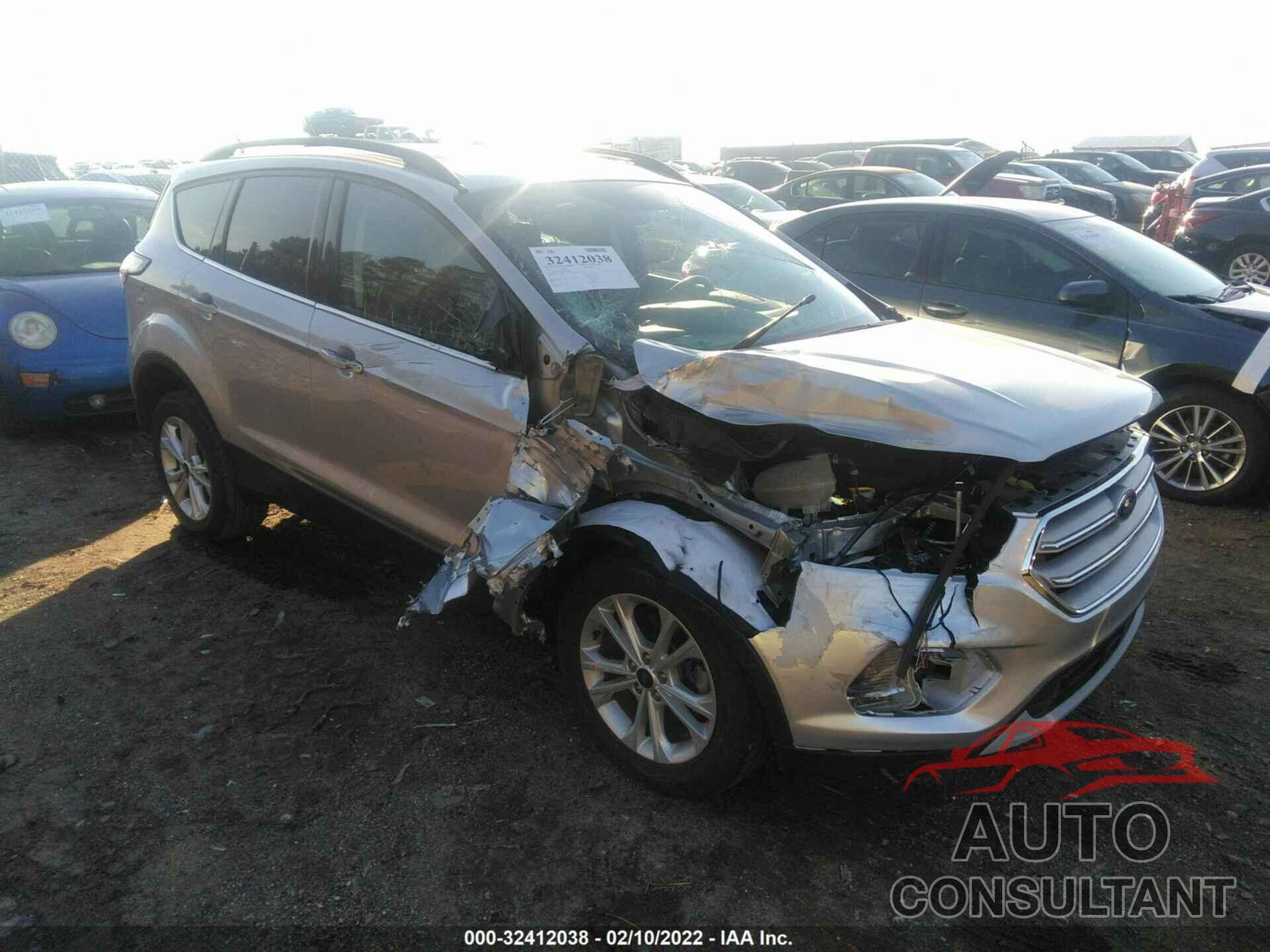 FORD ESCAPE 2018 - 1FMCU0HD8JUA78847