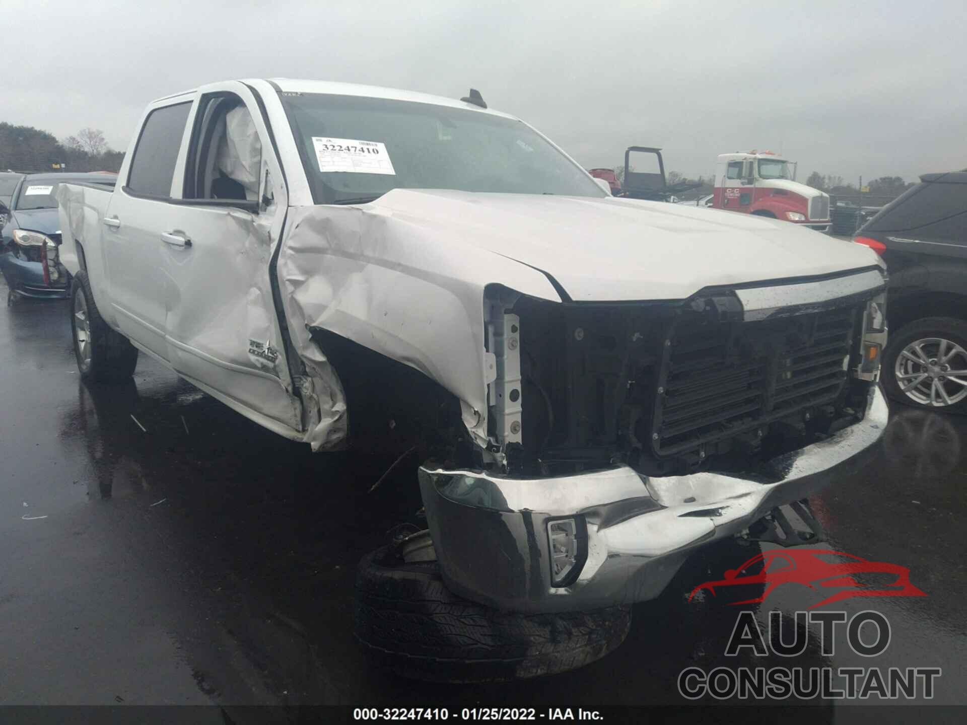 CHEVROLET SILVERADO 1500 2018 - 3GCPCREC8JG590765
