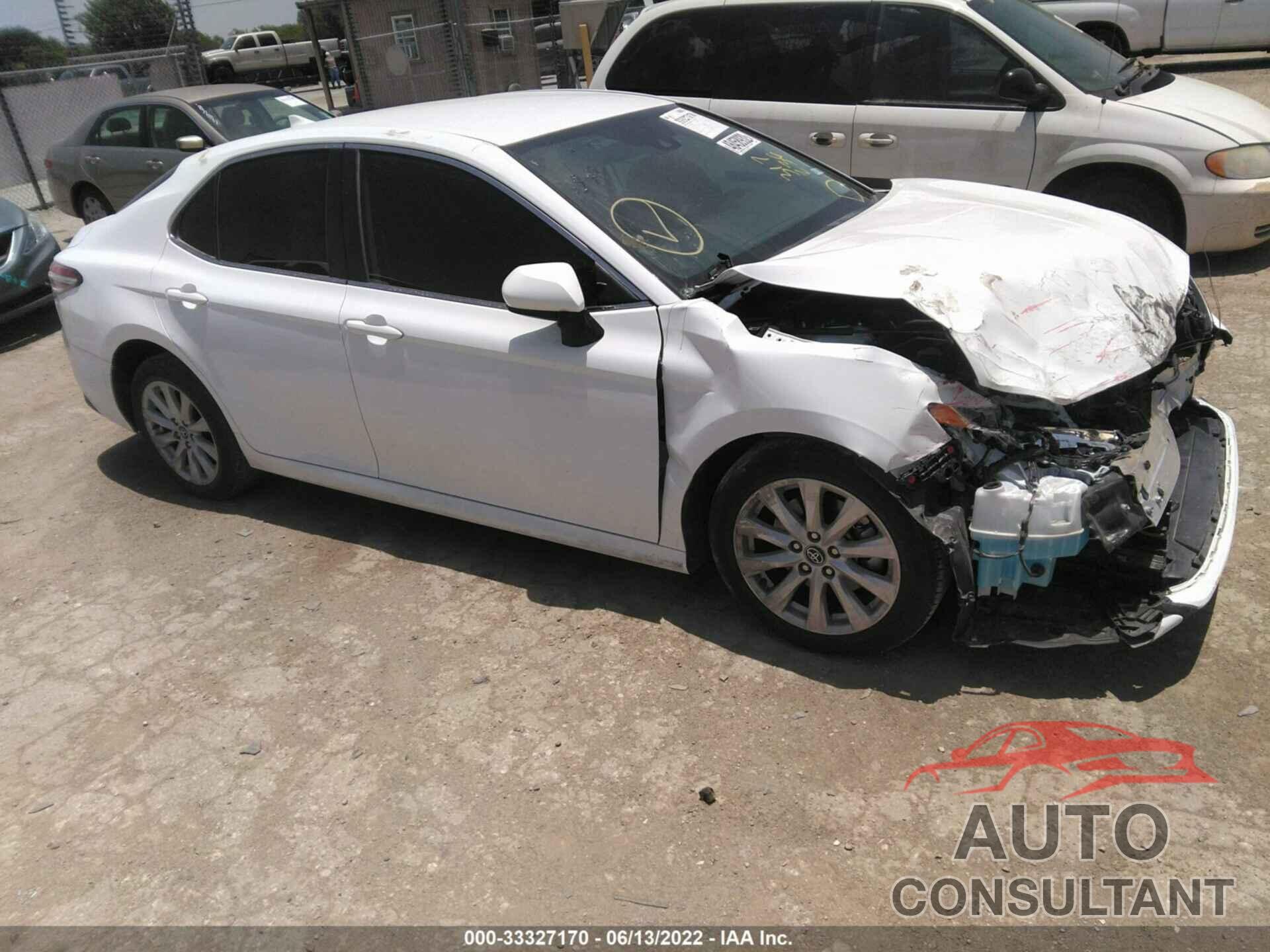 TOYOTA CAMRY 2020 - 4T1C11AK0LU317236