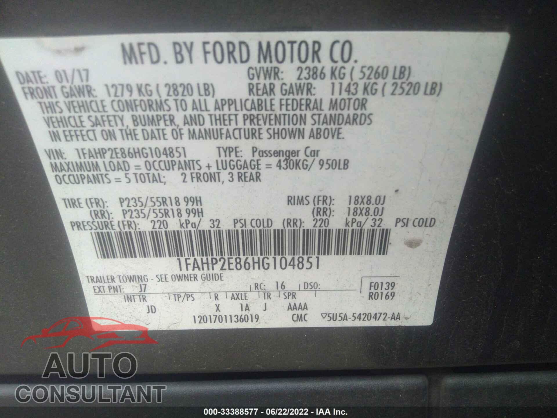 FORD TAURUS 2017 - 1FAHP2E86HG104851