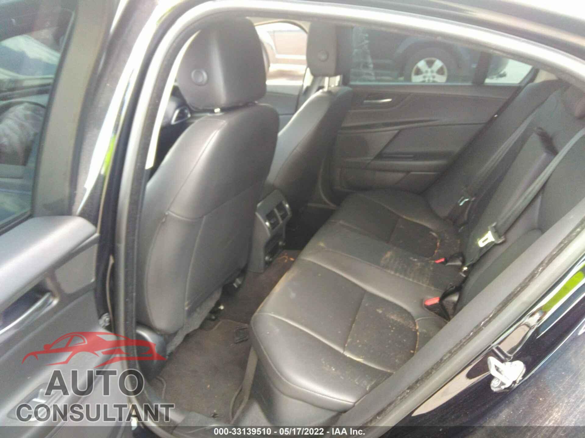 JAGUAR XE 2017 - SAJAR4BG7HA977932