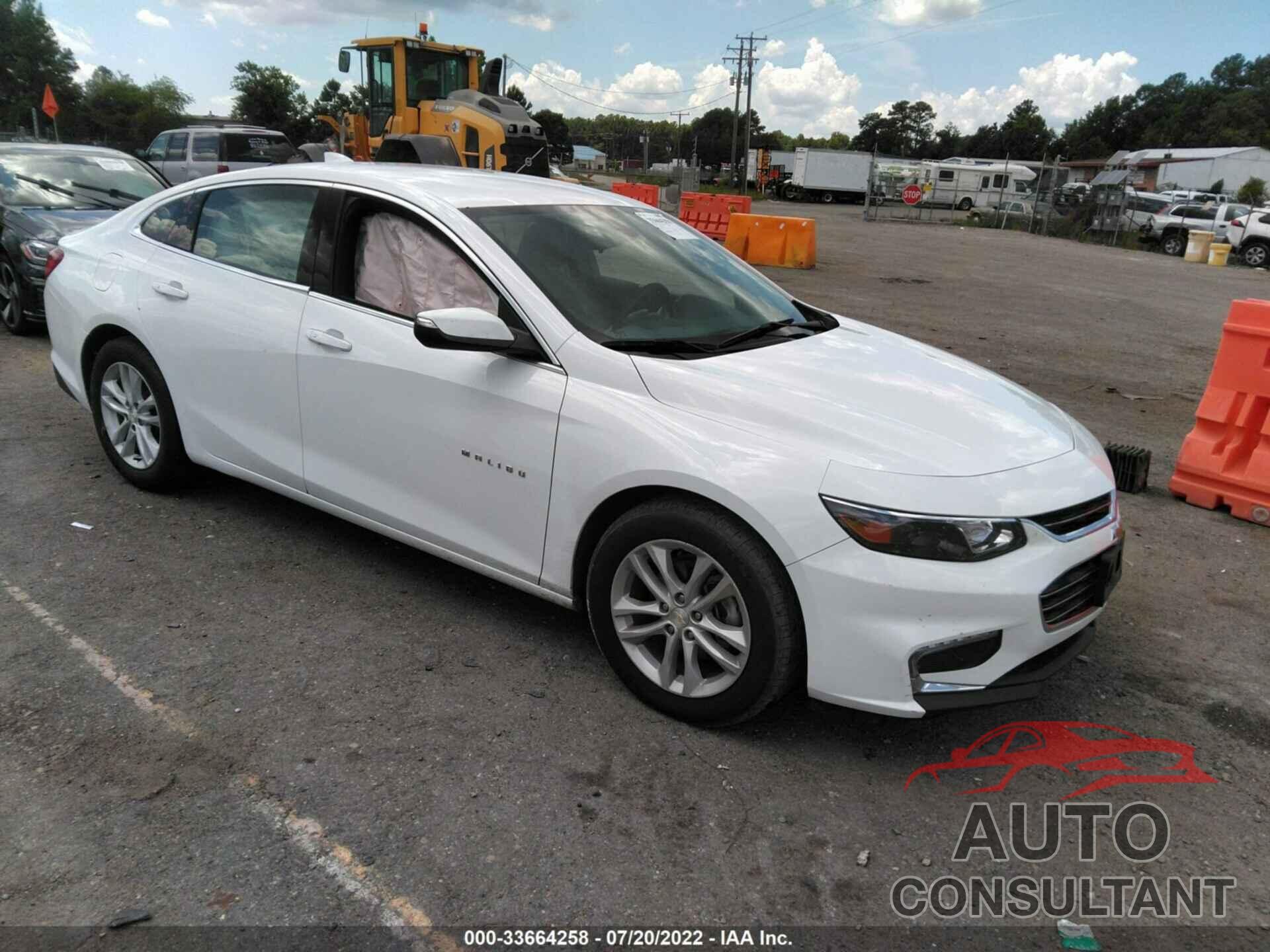 CHEVROLET MALIBU 2018 - 1G1ZD5ST4JF228834
