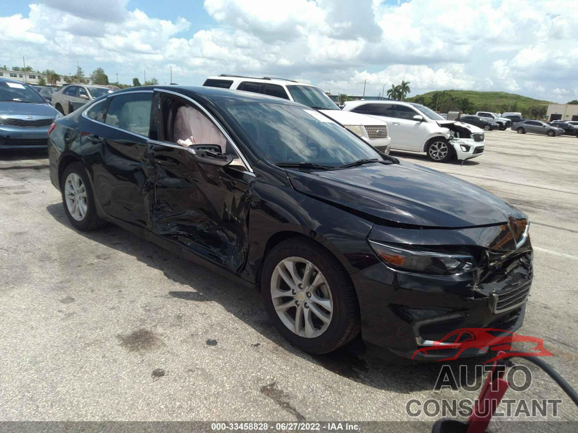 CHEVROLET MALIBU 2018 - 1G1ZD5ST6JF263939