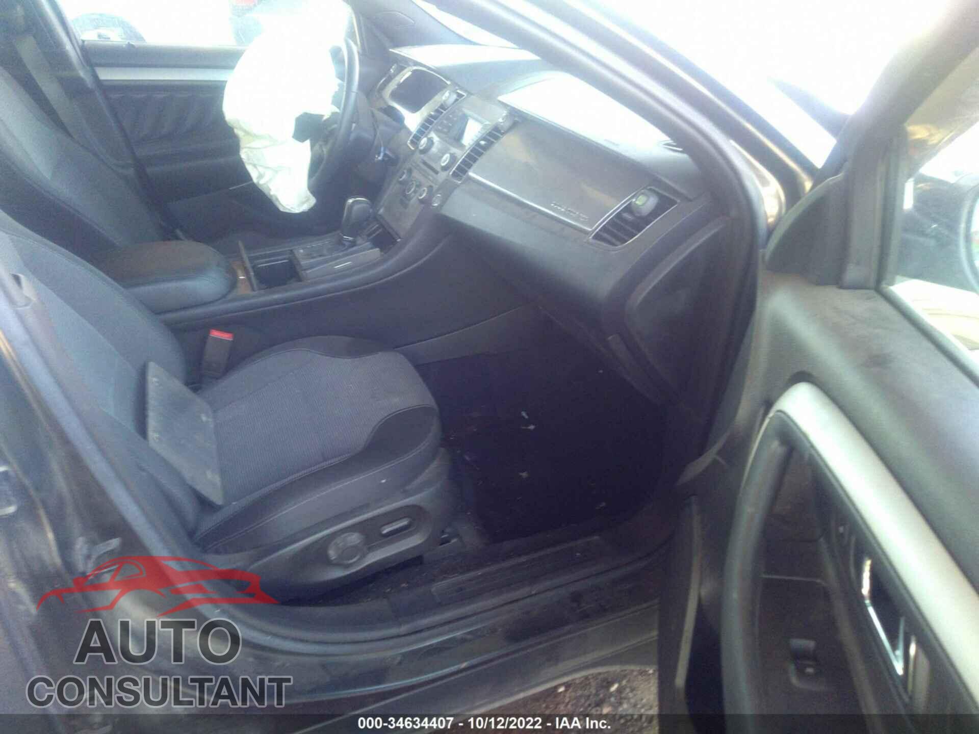 FORD TAURUS 2016 - 1FAHP2E81GG148867