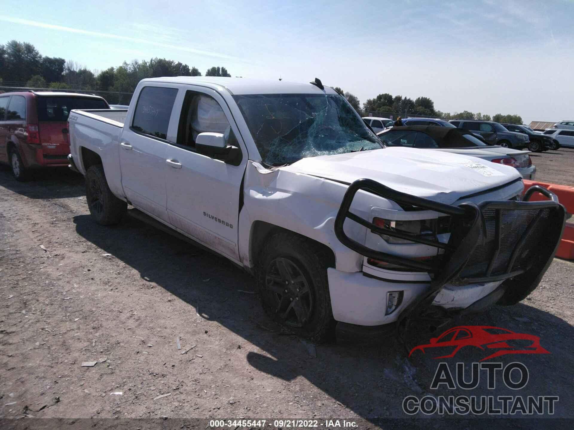 CHEVROLET SILVERADO 1500 2018 - 3GCUKREC1JG325904