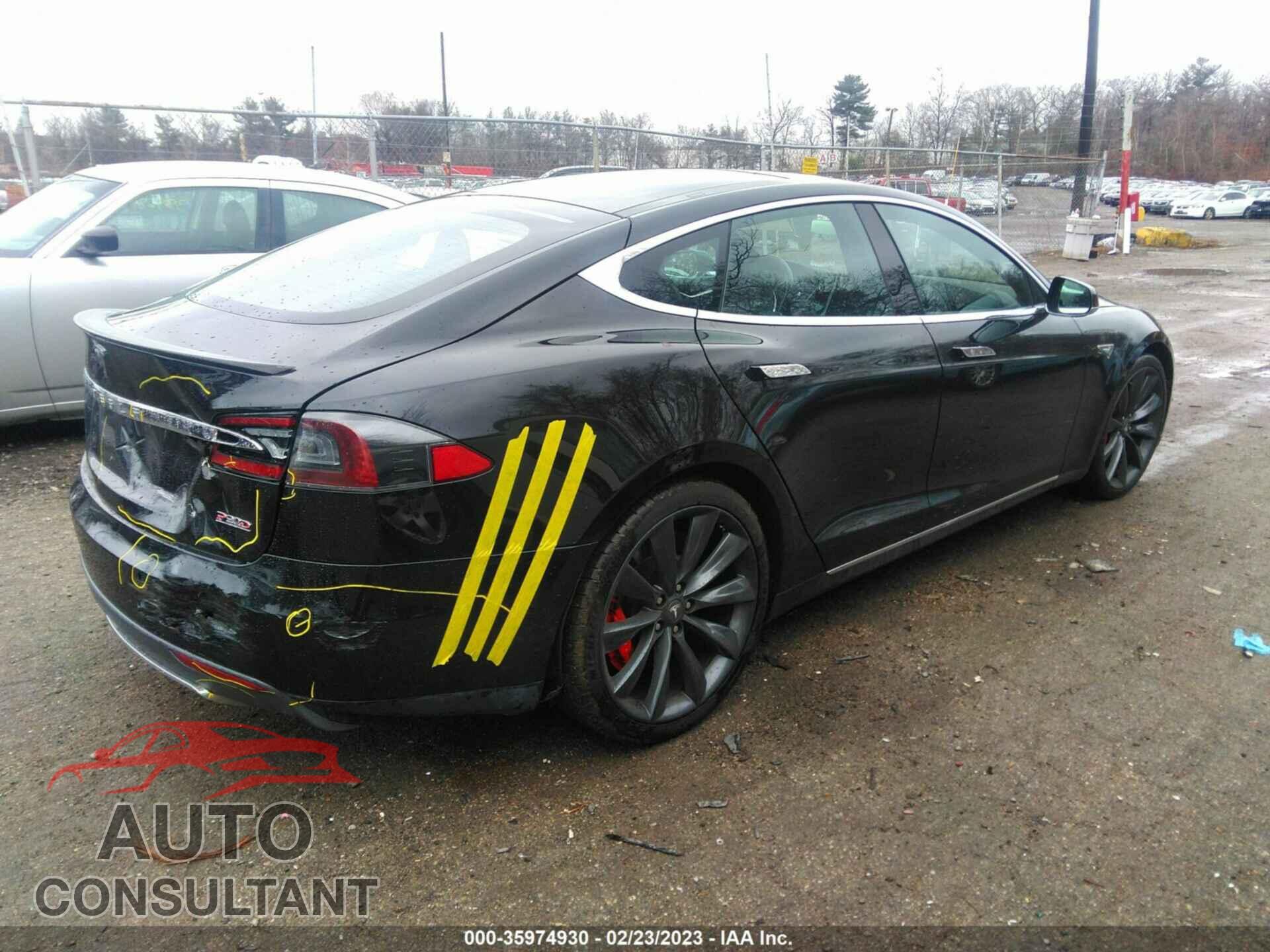 TESLA MODEL S 2016 - 5YJSA1E48GF125444