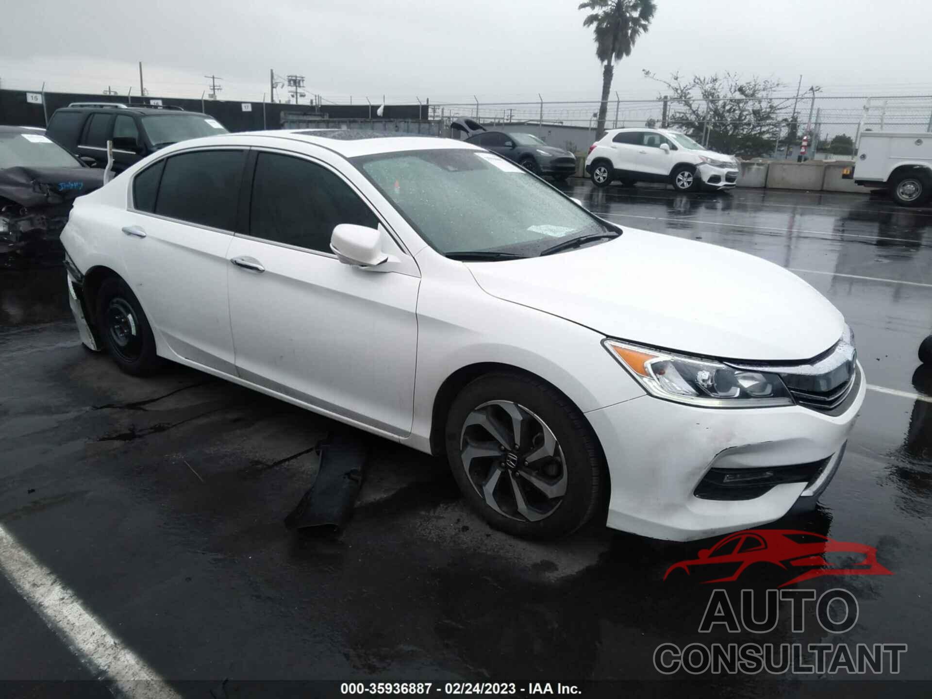 HONDA ACCORD SEDAN 2016 - 1HGCR2F08GA007614