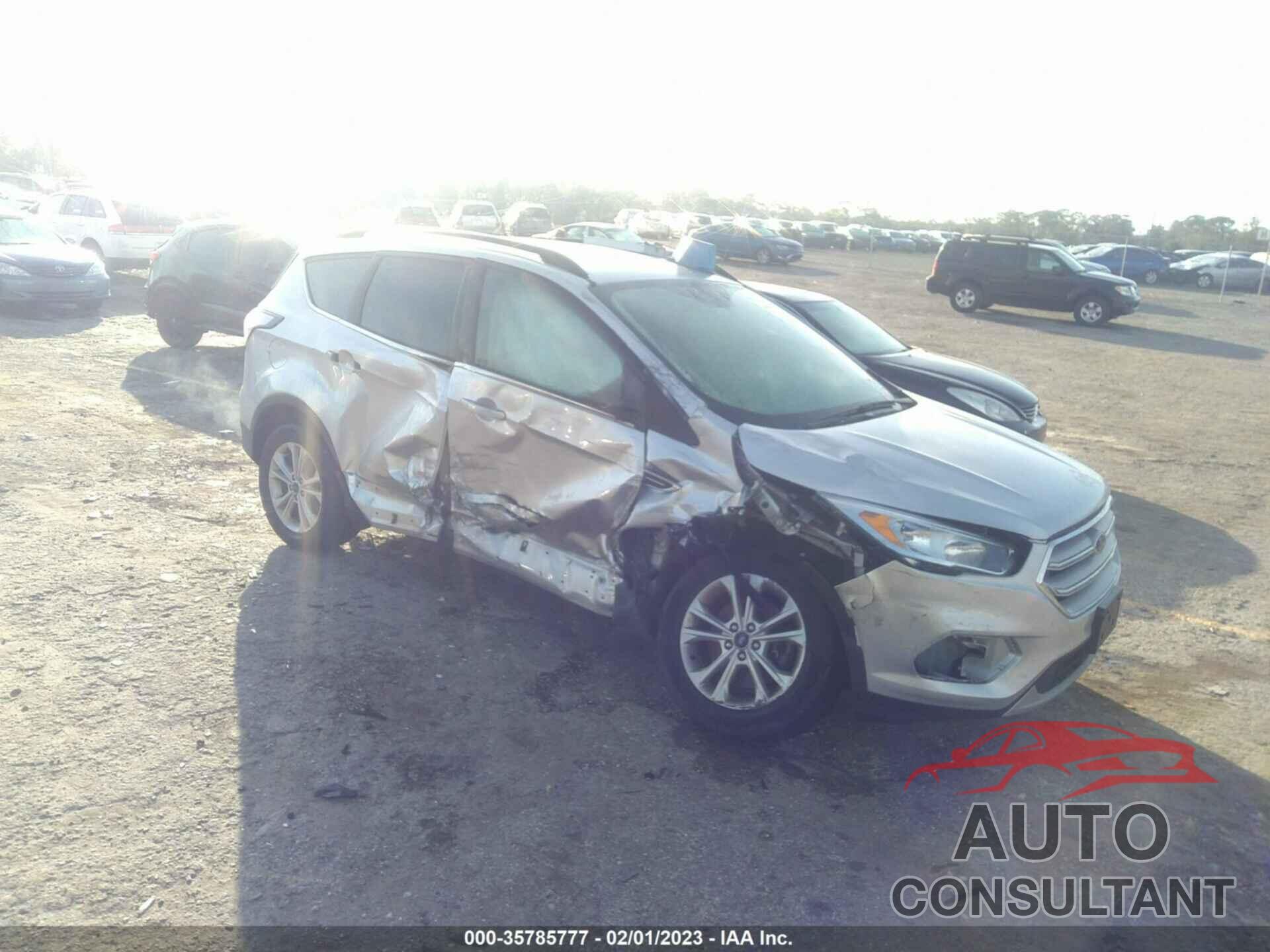 FORD ESCAPE 2018 - 1FMCU9GD5JUA56035