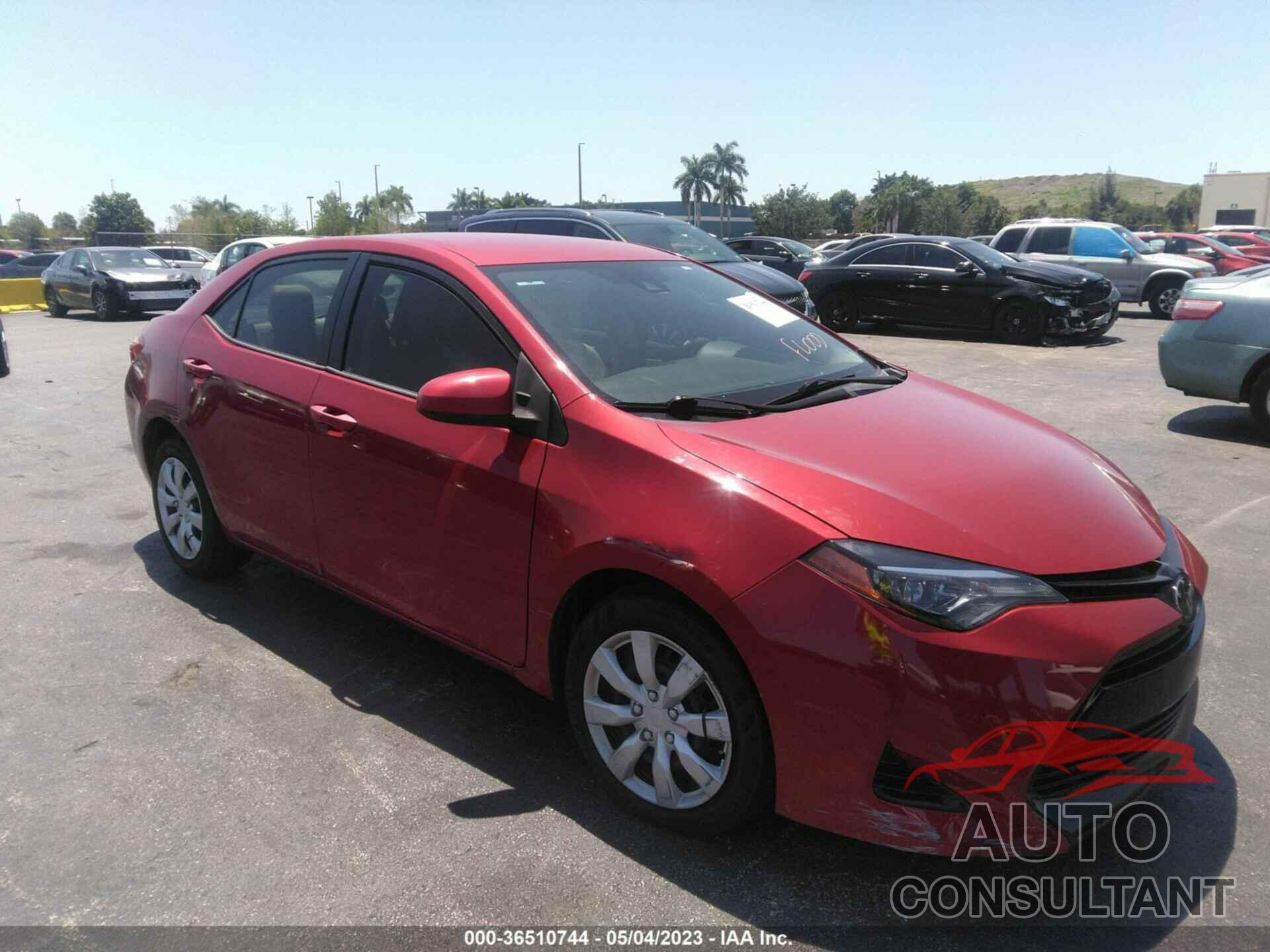 TOYOTA COROLLA 2018 - 2T1BURHE3JC985936