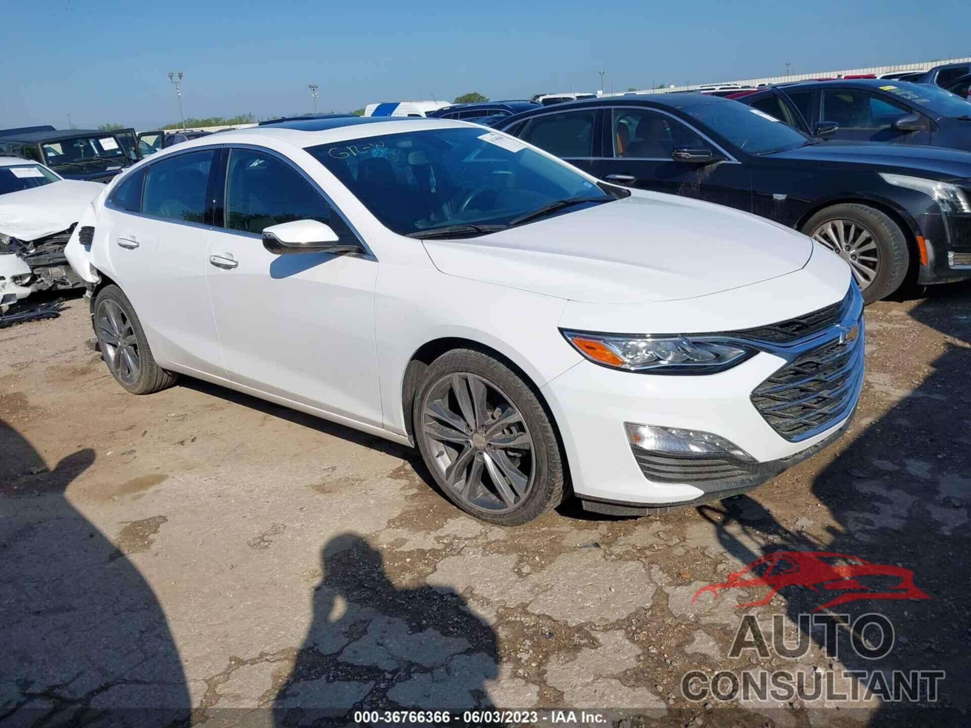CHEVROLET MALIBU 2020 - 1G1ZE5SX2LF009793