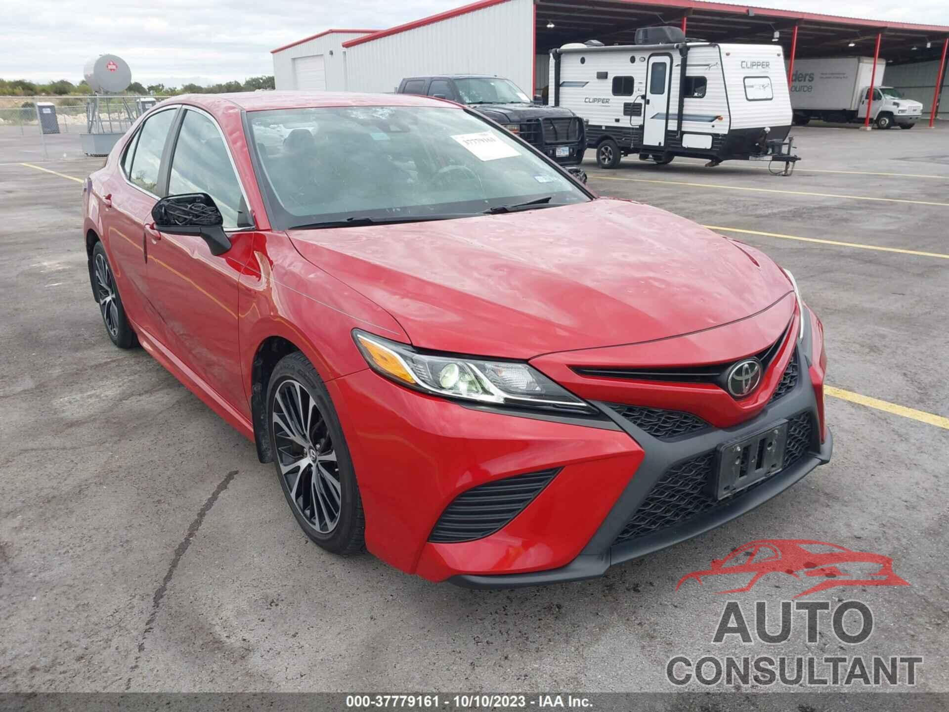 TOYOTA CAMRY 2019 - 4T1B11HK3KU256318