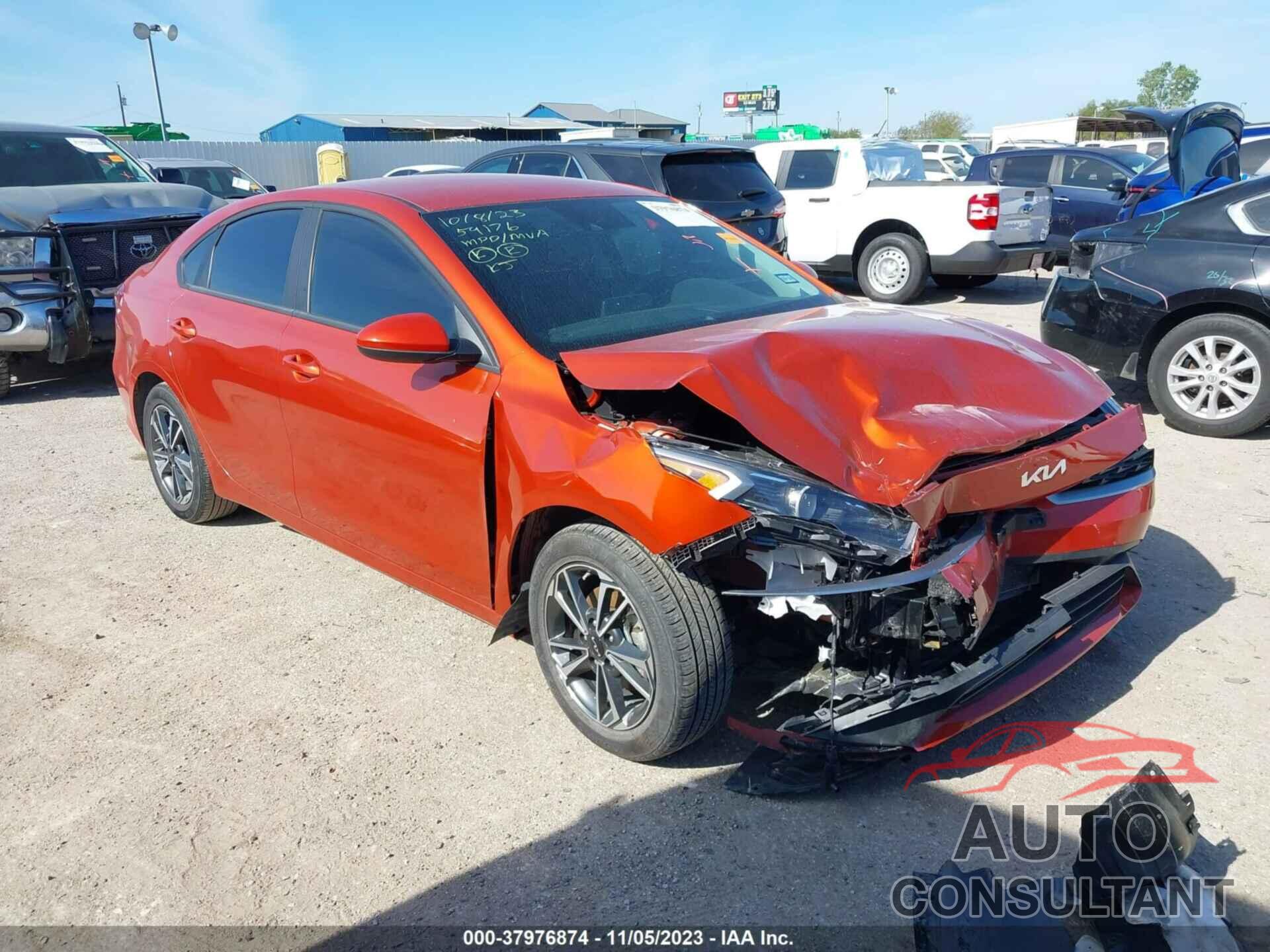 KIA FORTE 2023 - 3KPF24AD0PE542410