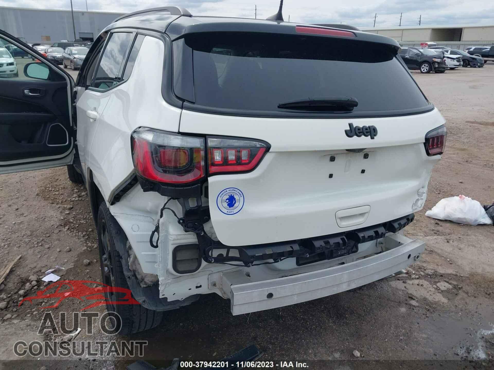 JEEP COMPASS 2020 - 3C4NJCBB3LT259043