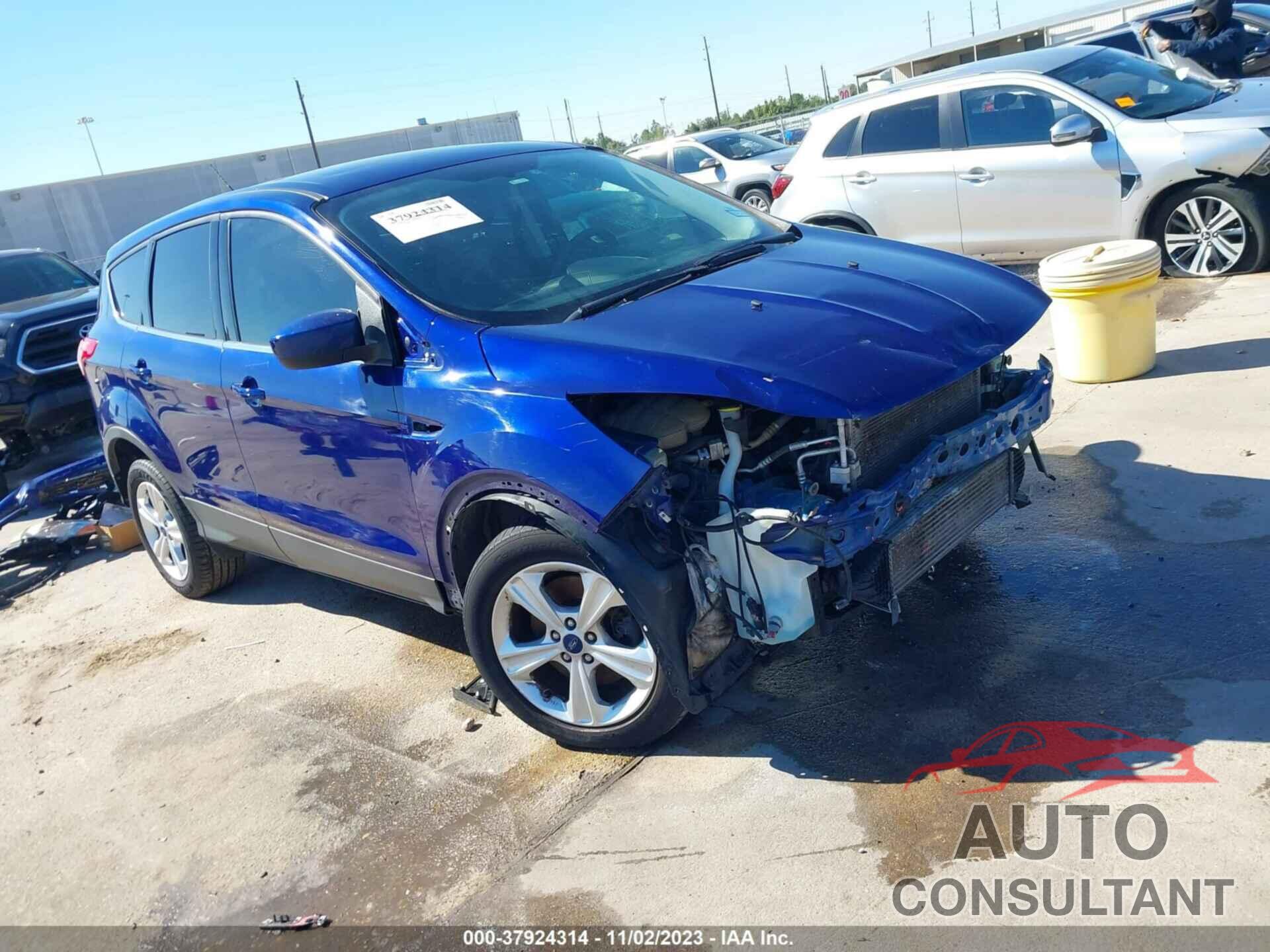 FORD ESCAPE 2016 - 1FMCU9G95GUC45465