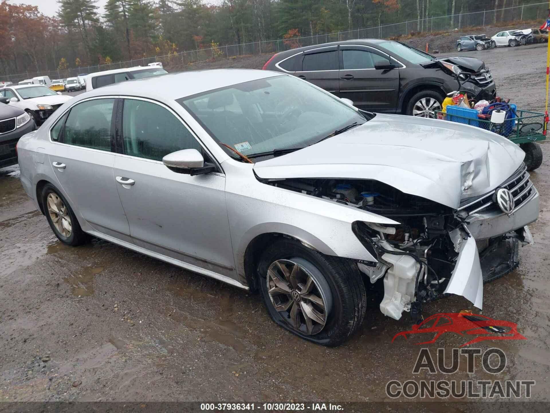 VOLKSWAGEN PASSAT 2017 - 1VWAT7A34HC015427