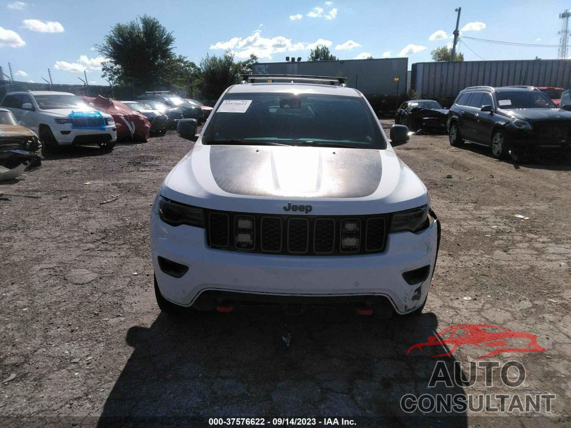 JEEP GRAND CHEROKEE 2017 - 1C4RJFLT3HC627007