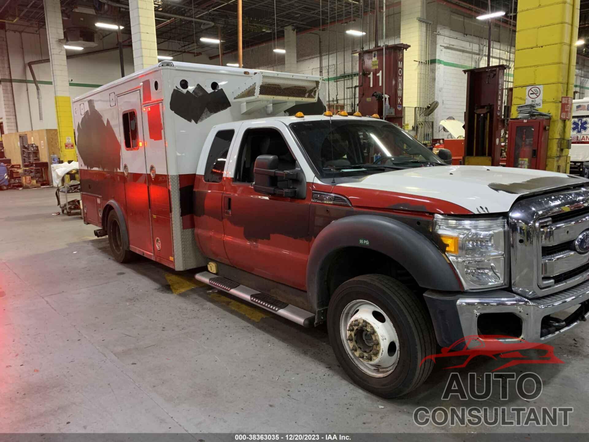 FORD F-450 CHASSIS 2015 - 1FD0X4HT3FED19823