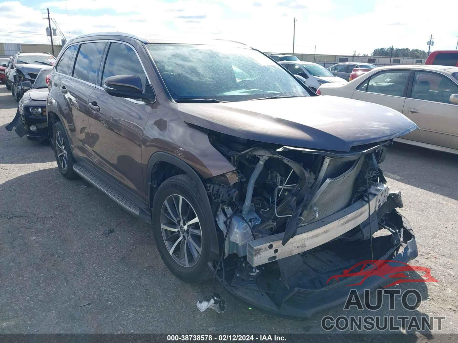 TOYOTA HIGHLANDER 2019 - 5TDKZRFH5KS333746