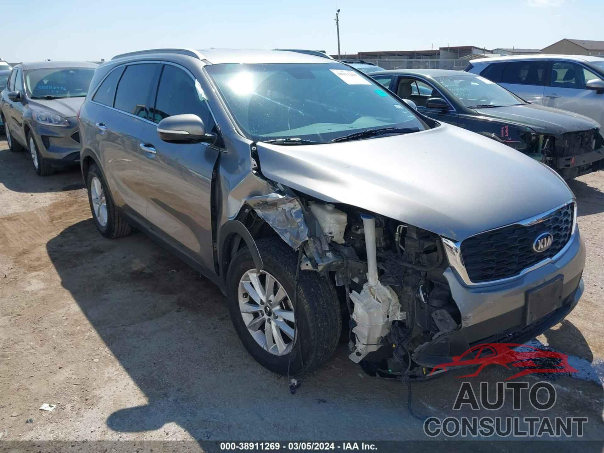 KIA SORENTO 2019 - 5XYPG4A38KG523497