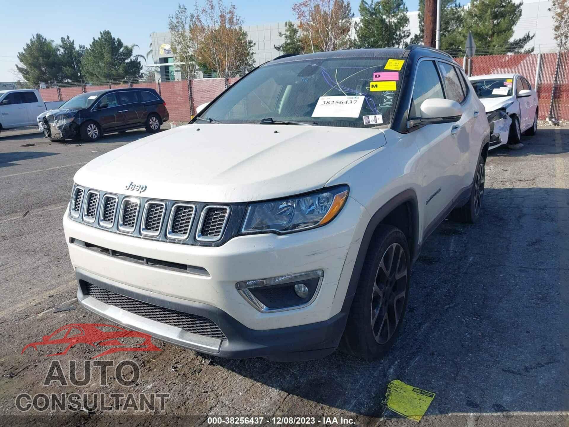 JEEP COMPASS 2018 - 3C4NJDCB8JT456775