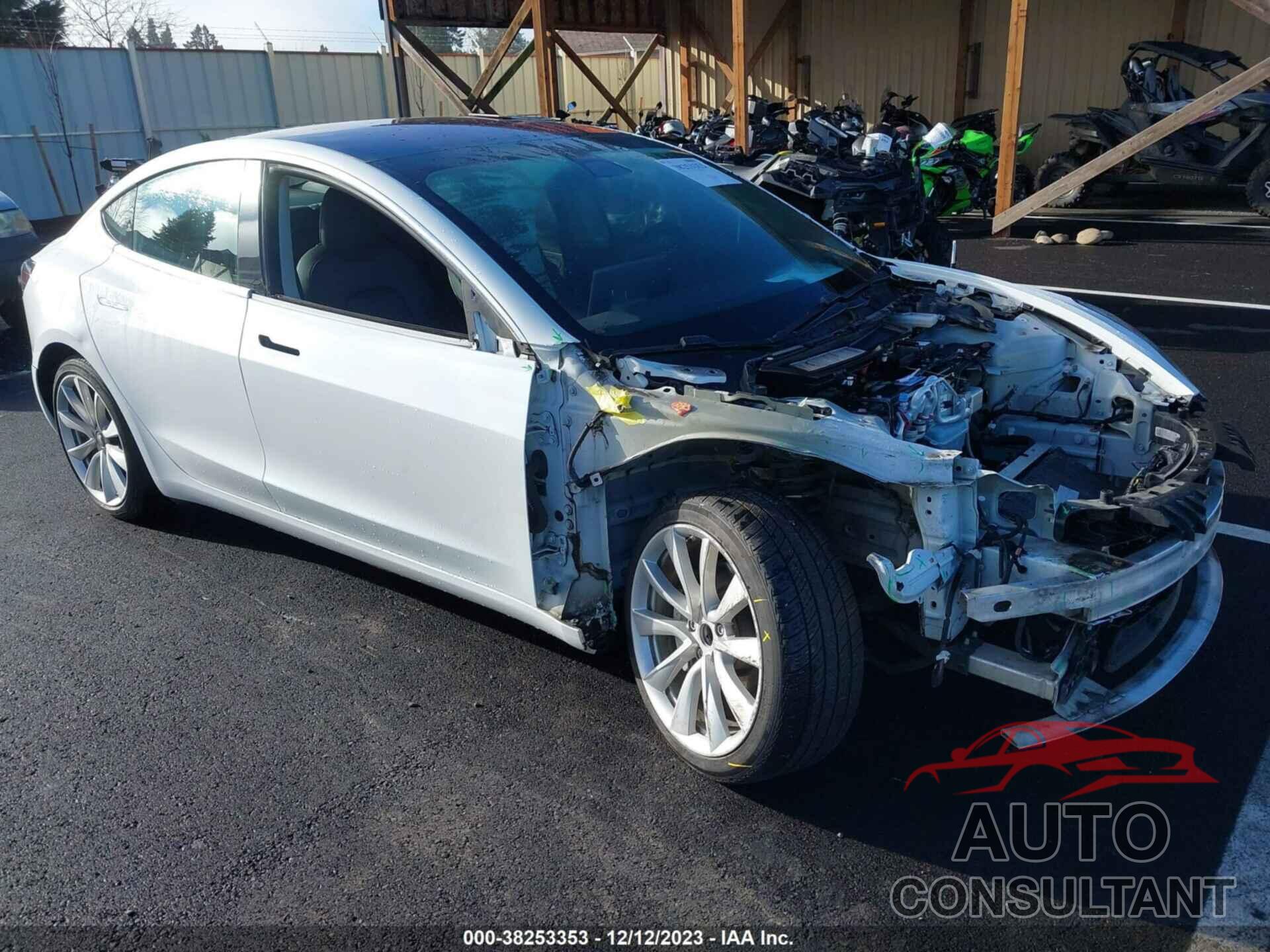 TESLA MODEL 3 2018 - 5YJ3E1EA3JF118519