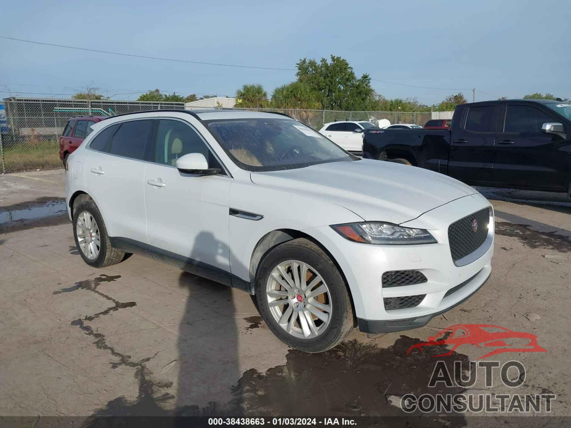 JAGUAR F-PACE 2017 - SADCK2BN5HA097198