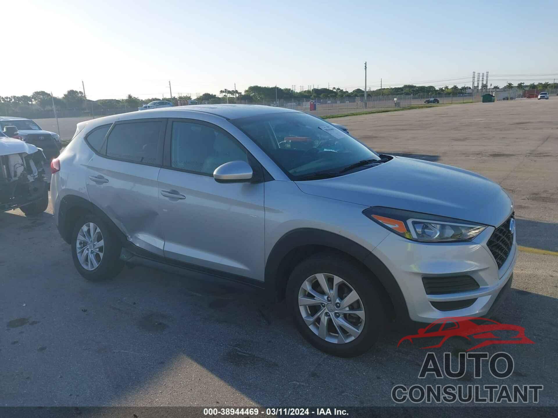 HYUNDAI TUCSON 2019 - KM8J23A40KU947015