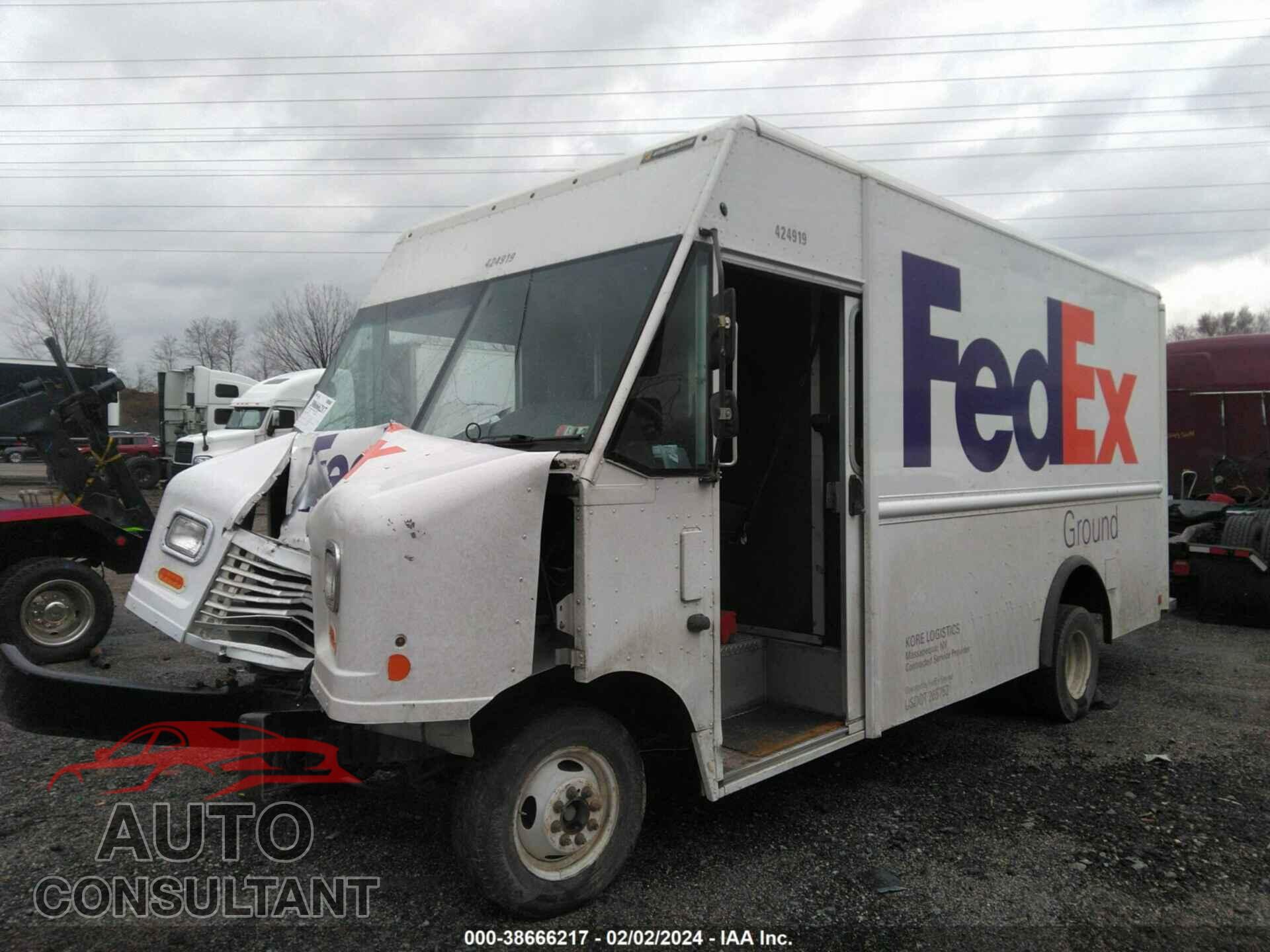 FORD ECONOLINE 2019 - 1FC3E4K65KDC38946
