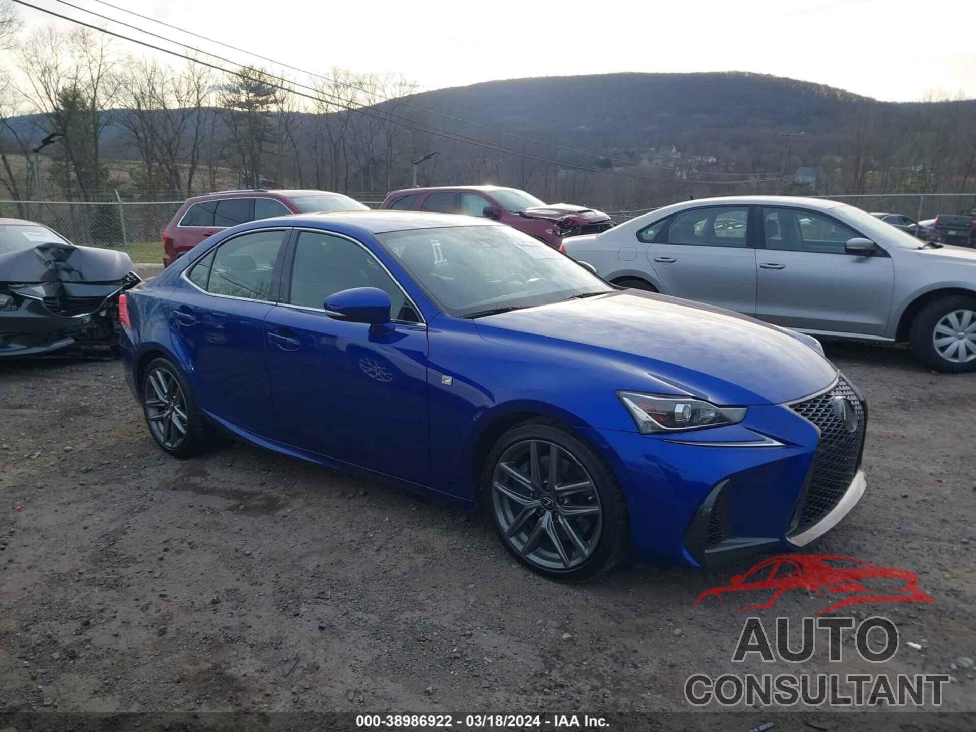 LEXUS IS 300 2020 - JTHG81F2XL5042929