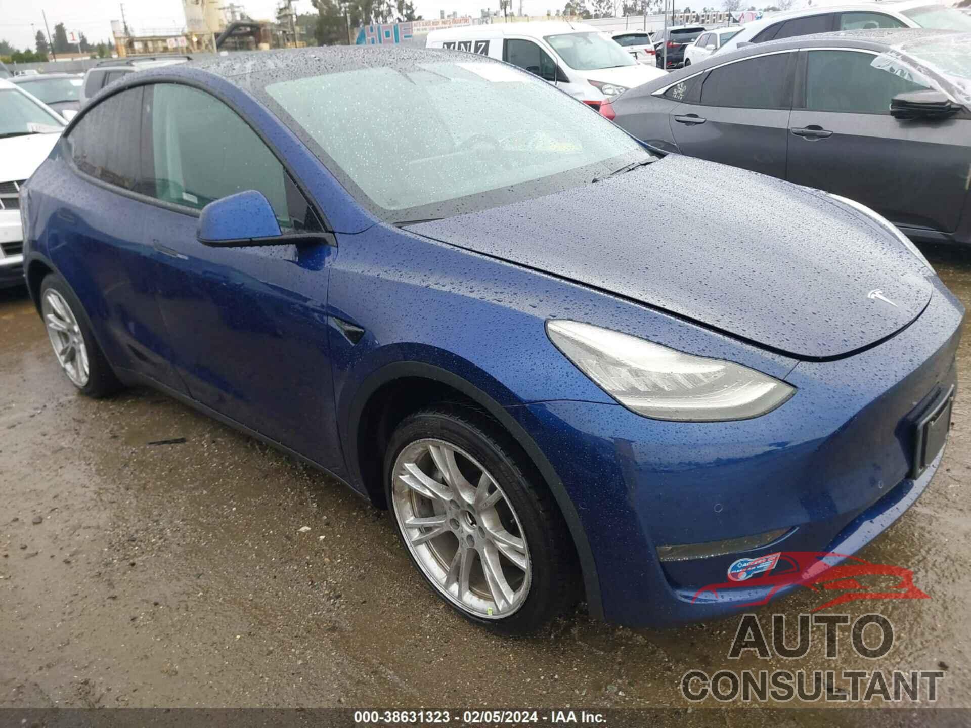 TESLA MODEL Y 2020 - 5YJYGDEE0LF031748