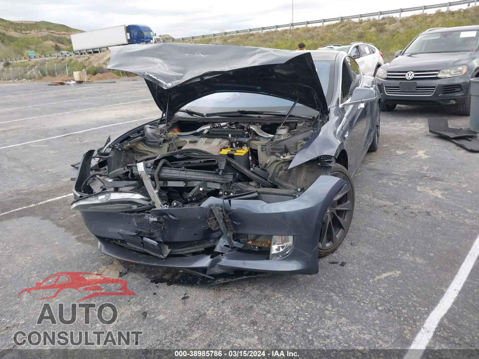 TESLA MODEL S 2020 - 5YJSA1E23LF366529