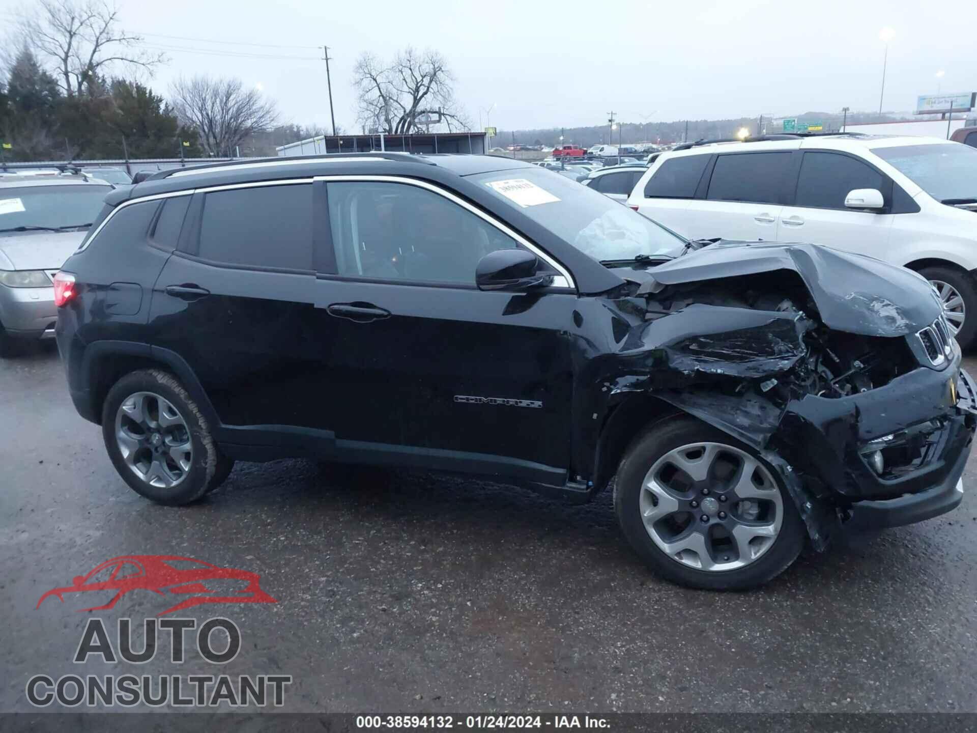 JEEP COMPASS 2018 - 3C4NJDCB8JT334174