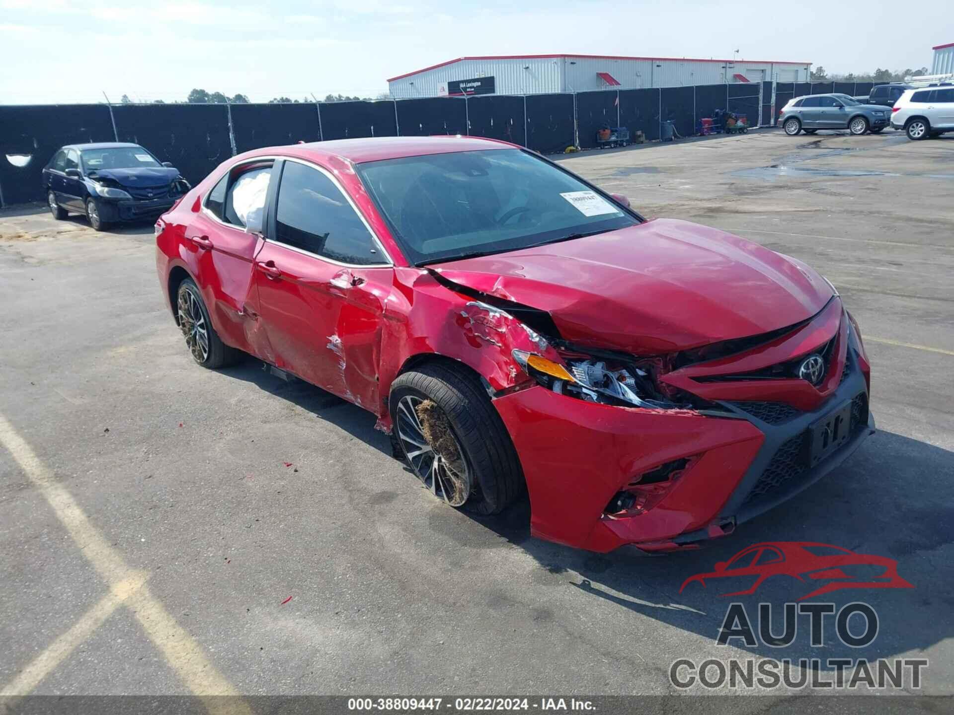 TOYOTA CAMRY 2020 - 4T1G11AK1LU313939