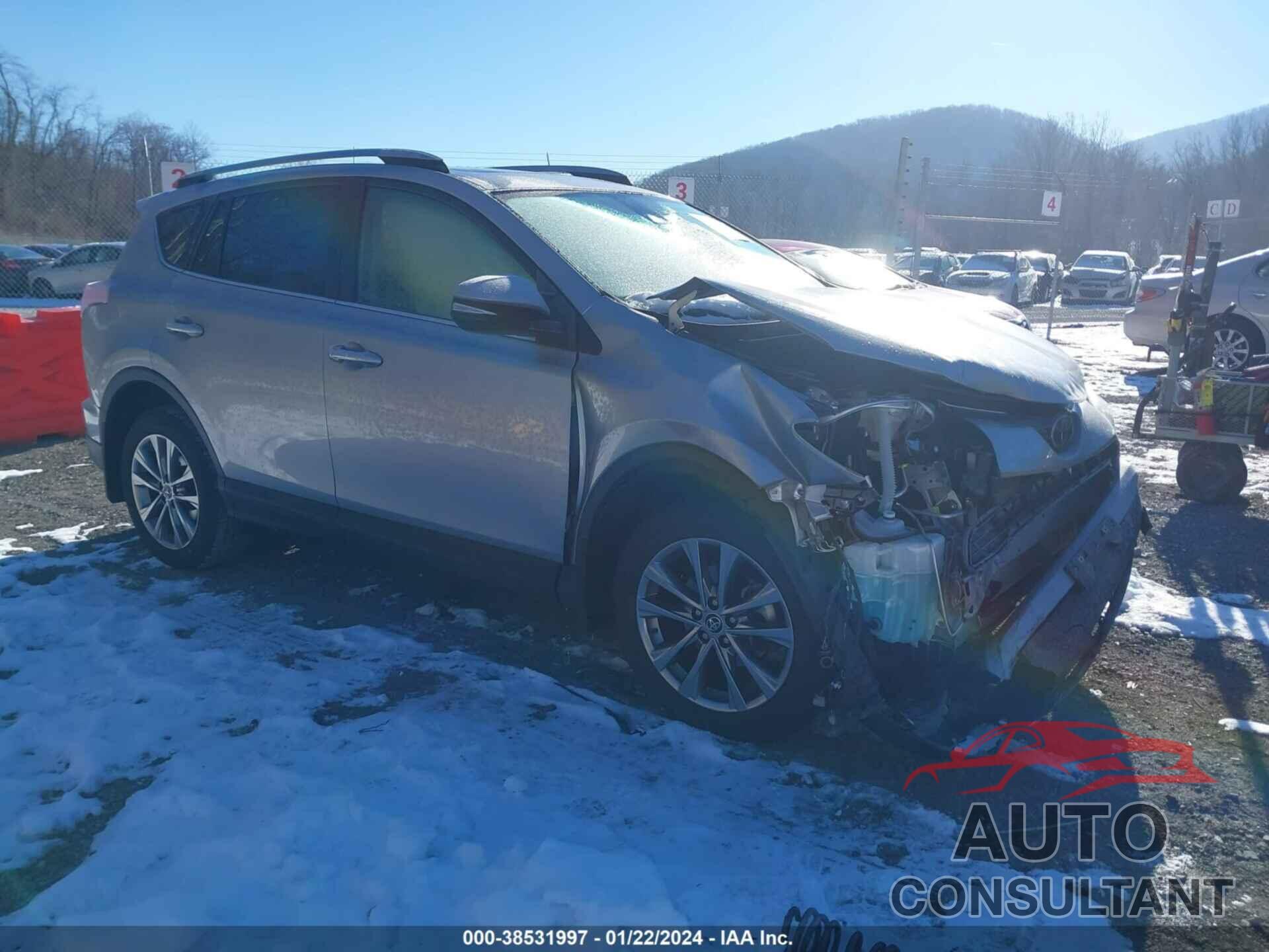 TOYOTA RAV4 2018 - JTMDFREV5JJ253156