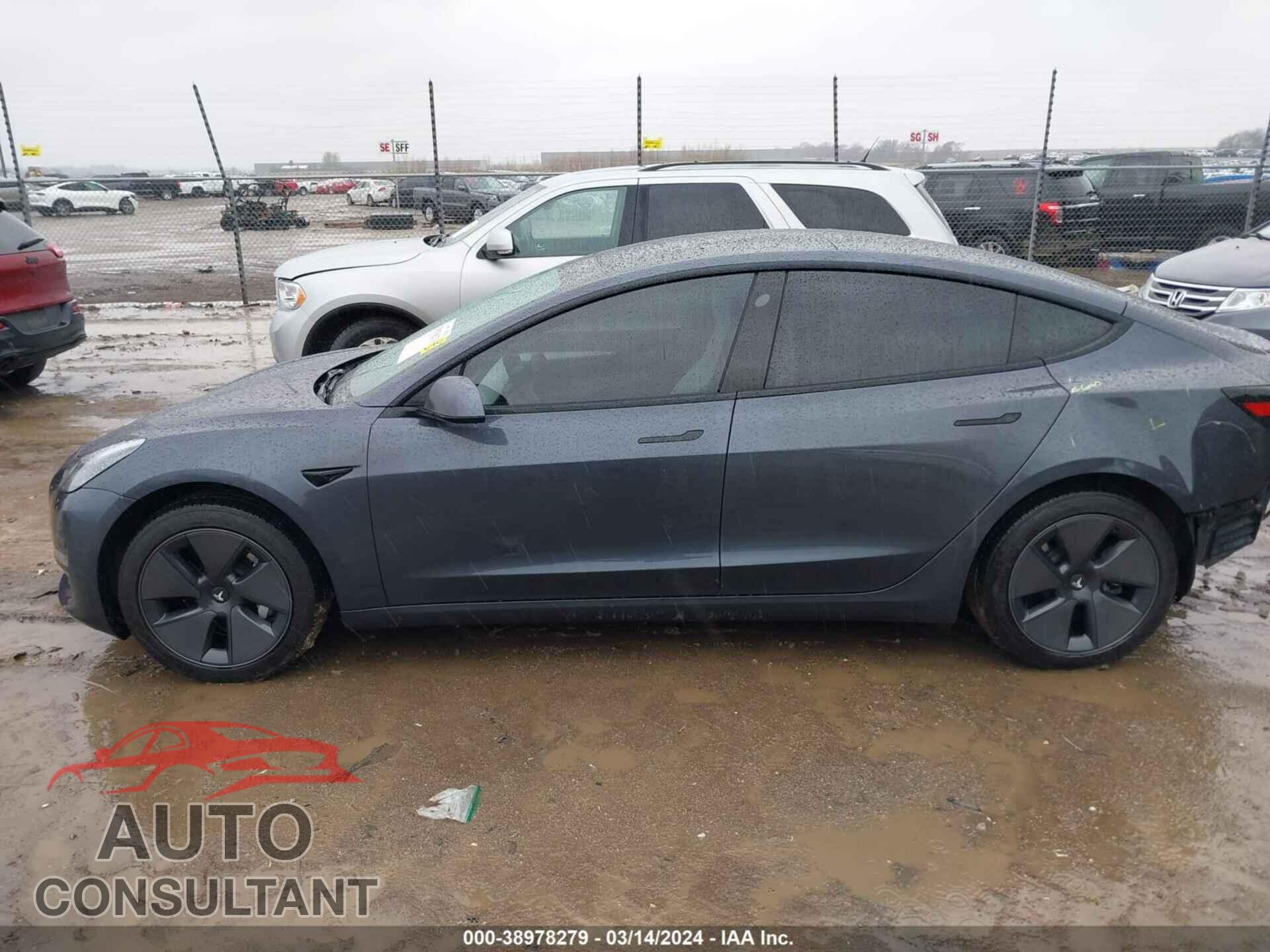 TESLA MODEL 3 2021 - 5YJ3E1EB4MF063494