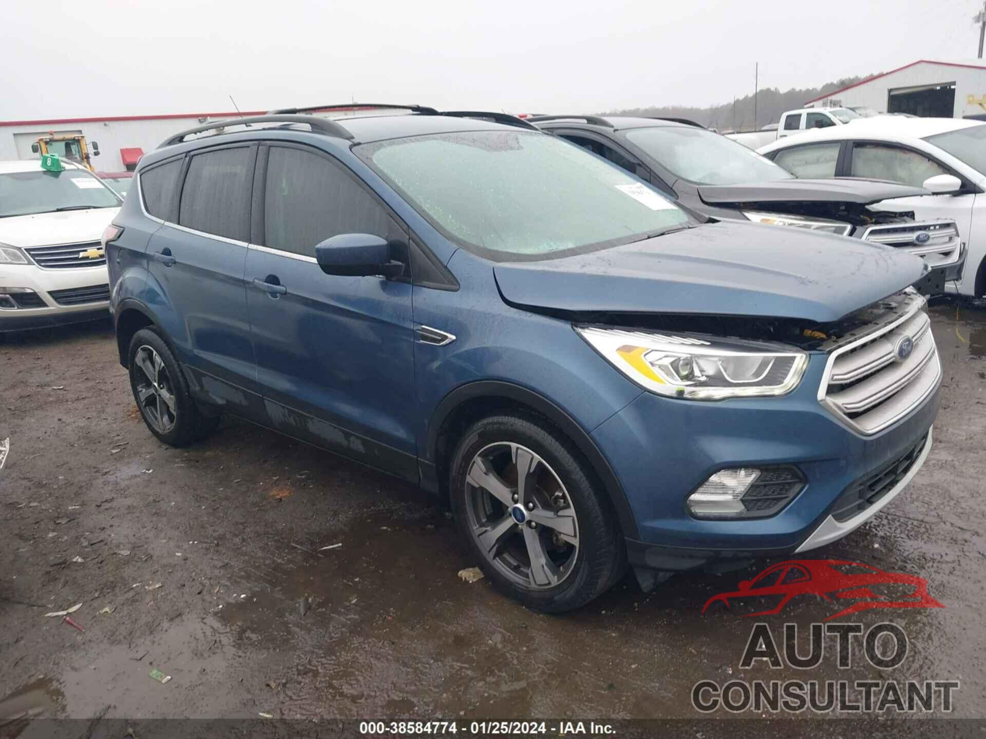 FORD ESCAPE 2018 - 1FMCU0HD4JUC26587