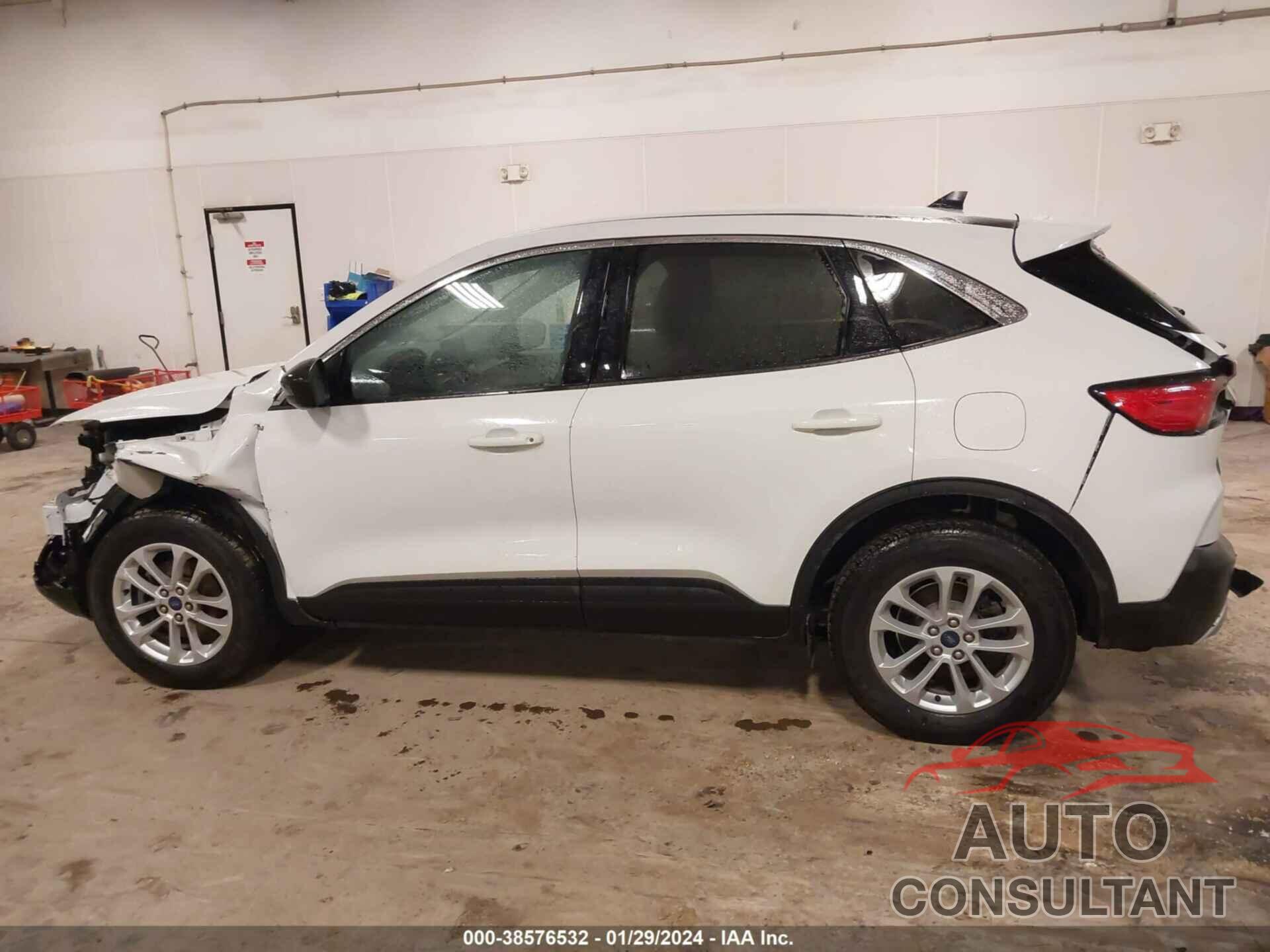 FORD ESCAPE 2022 - 1FMCU9G6XNUA66521